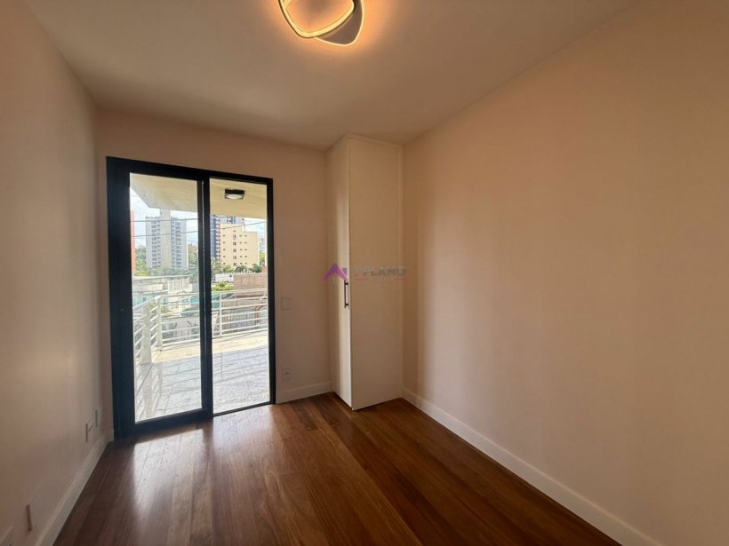 PP1313004.jpg
