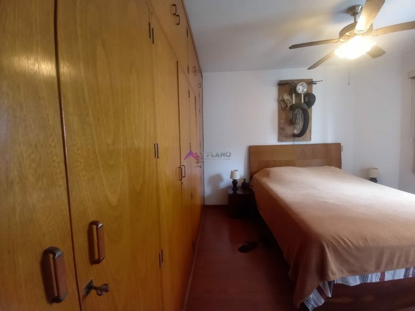 PP805029.jpg