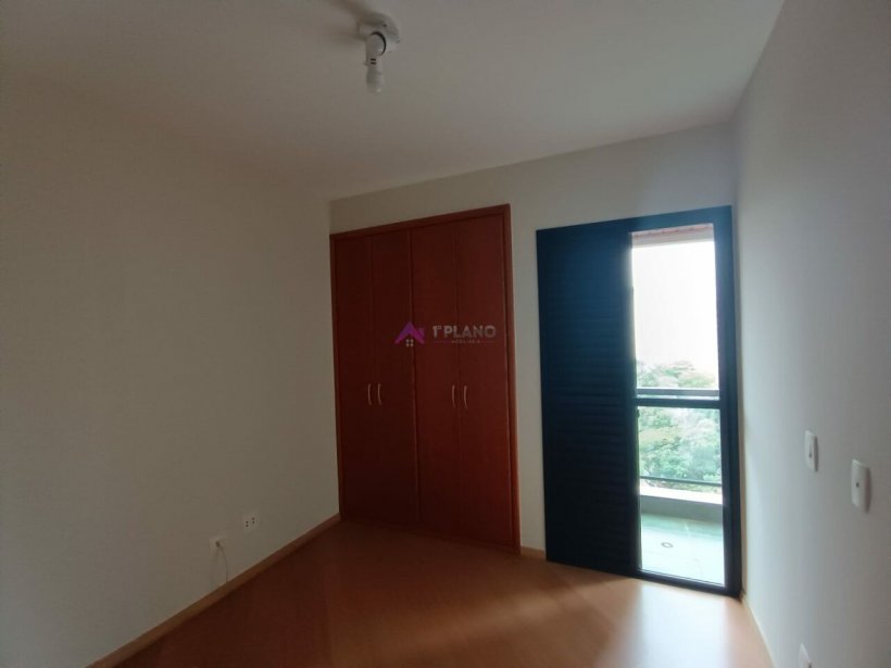 PP81024.jpg