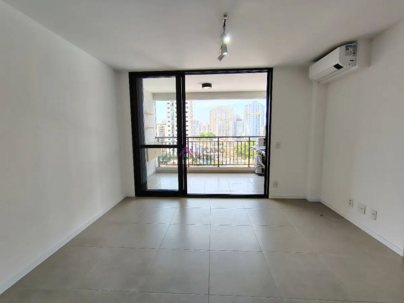 PP1884035.jpg