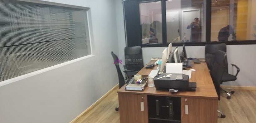 PP1818002.jpg