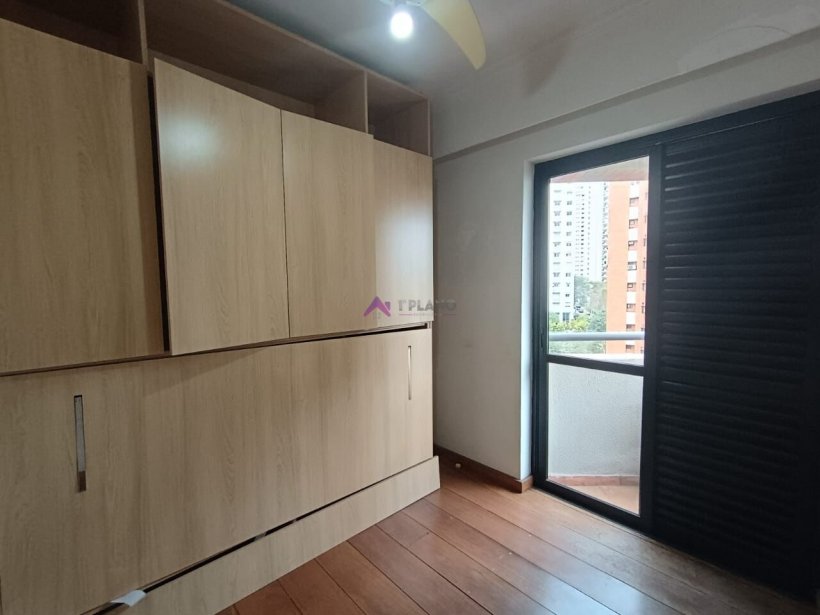 PP1750028.jpg