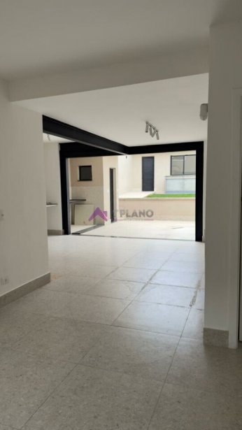 PP1525003.jpg