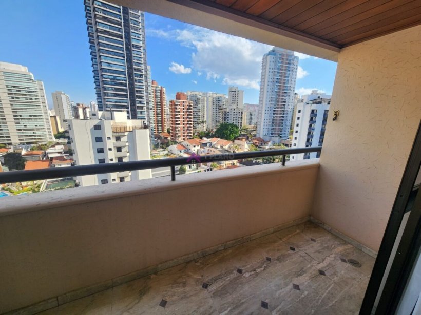 PP1777018.jpg