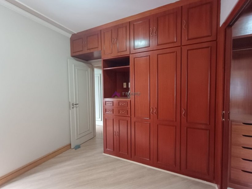 PP1749030.jpg