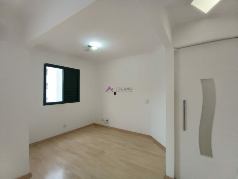 PP1183012.jpg