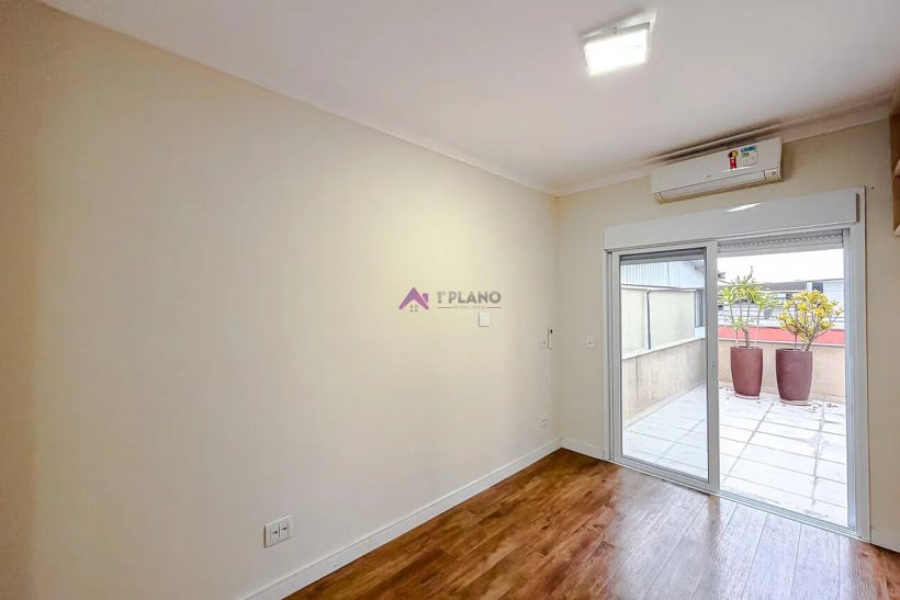 PP1586017.jpg