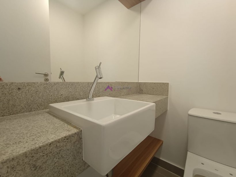 PP1739017.jpg