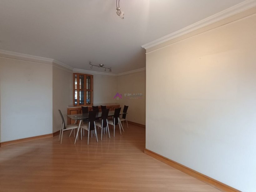 PP1749006.jpg