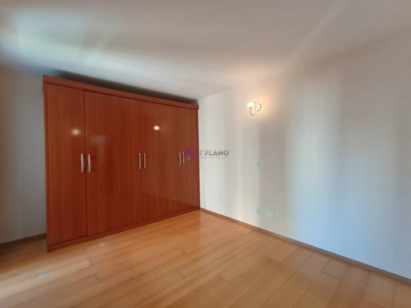 PP1757023.jpg