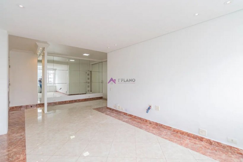 PP1769041.jpg
