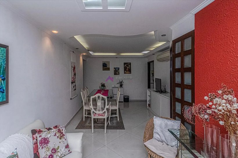 PP1745006.jpg