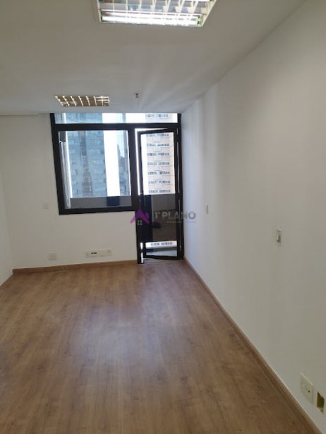PP1841011.jpg