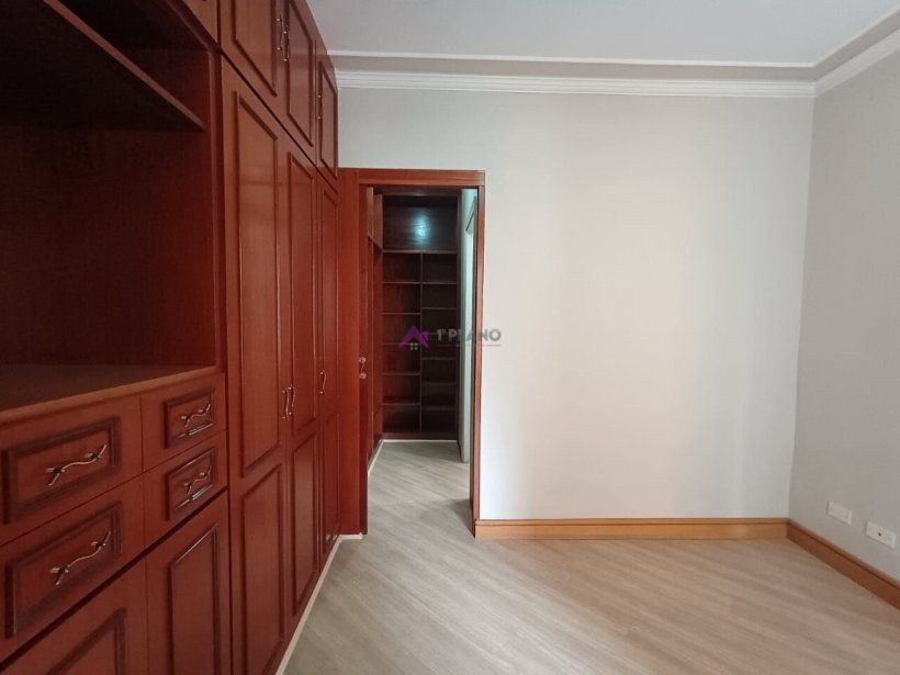 PP1749034.jpg