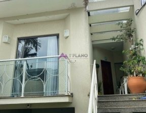 Casa à Venda na Vila Mariana com 200m², 3 Dormitórios, Suíte, Quintal e 4 Vagas de Garagem PP1613006.jpg