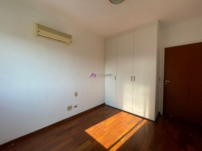 PP1780012.jpg