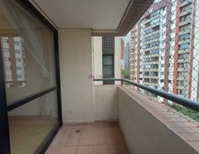 PP1749007.jpg