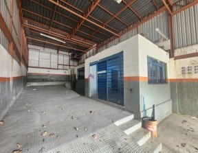 PP1722018.jpg