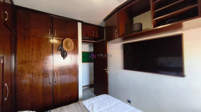 PP1744008.jpg