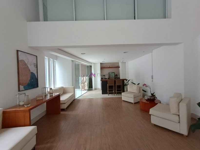 PP1796032.jpg