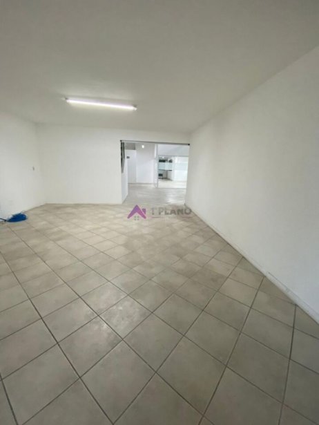 PP1684002.jpg