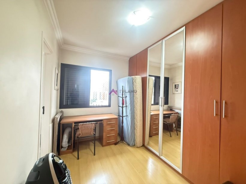 PP1857001.jpg