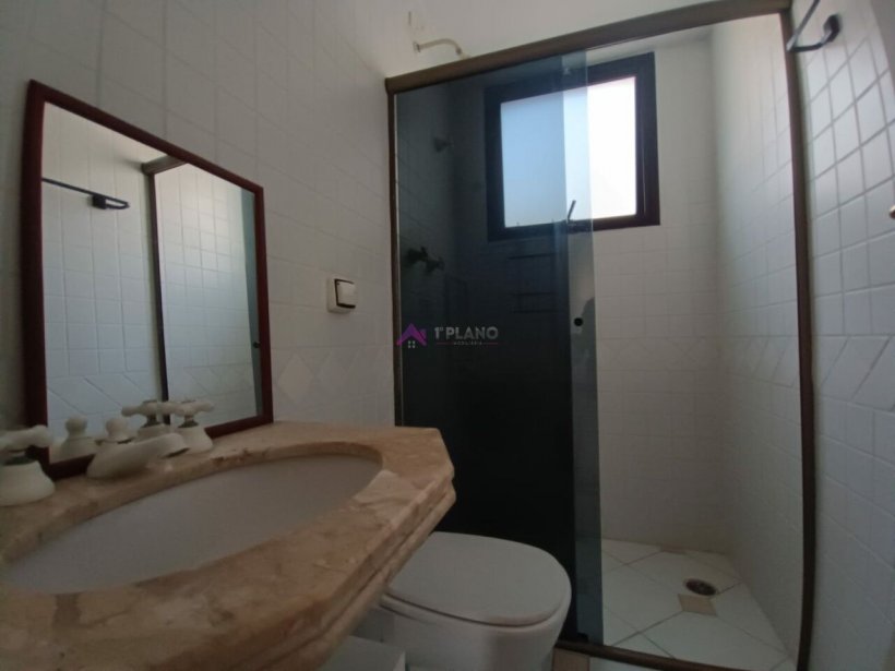PP1032034.jpg
