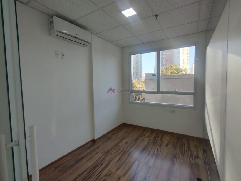 PP1692001.jpg