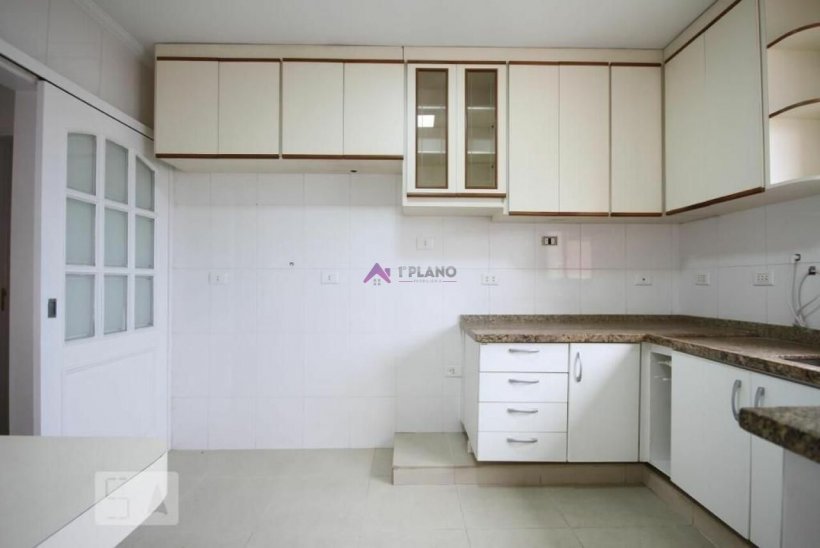 PP669005.jpg