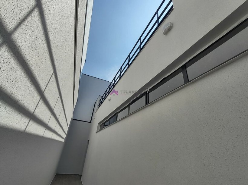 PP1259003.jpg