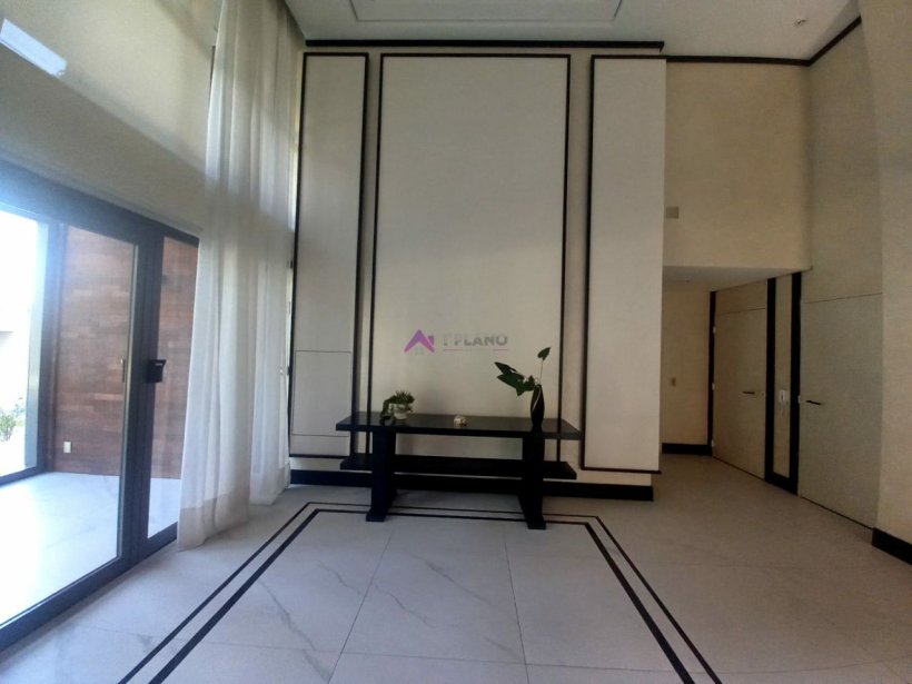 PP285008.jpg