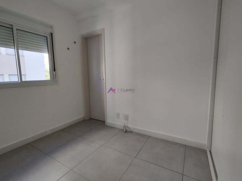 PP1728006.jpg
