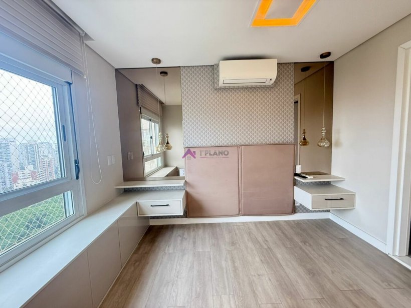 PP702028.jpg